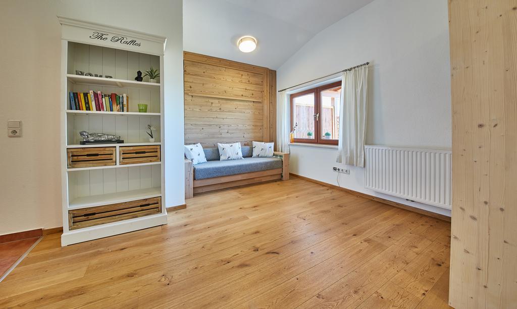 M's Wood Appartement Maishofen Buitenkant foto