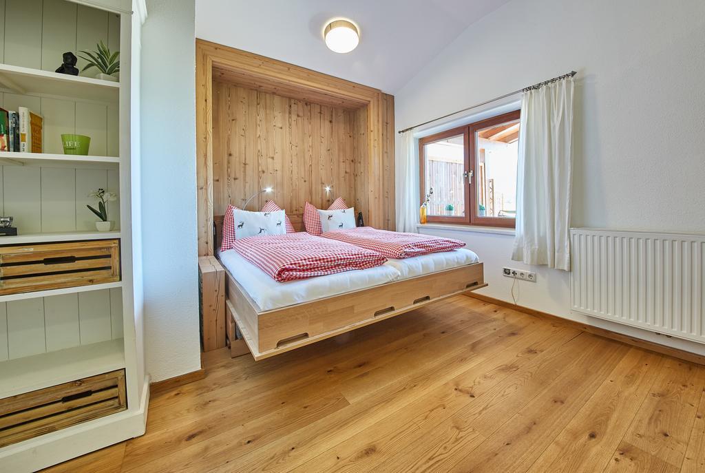 M's Wood Appartement Maishofen Buitenkant foto