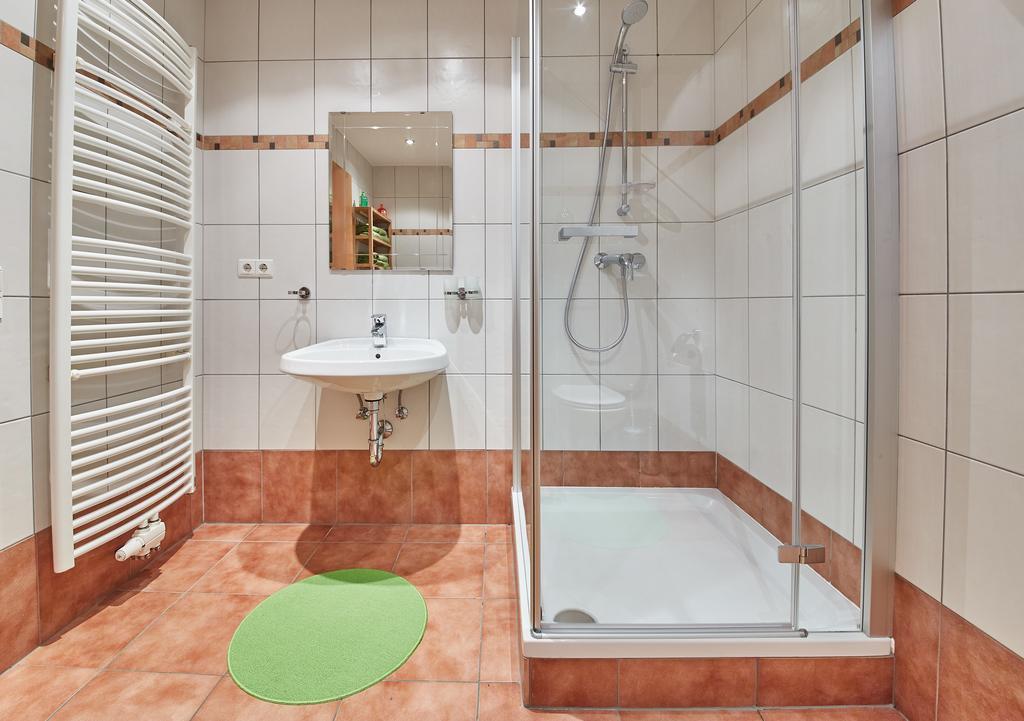 M's Wood Appartement Maishofen Buitenkant foto